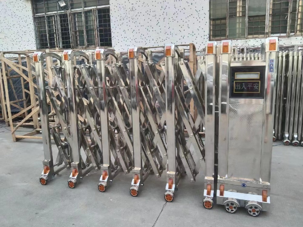 不锈钢伸缩门