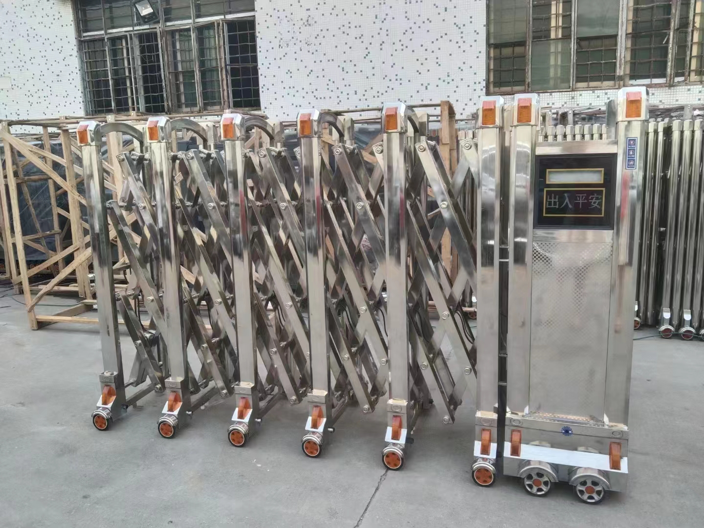 惠州电子厂 工业门 富利门 快速卷帘门 防尘防静电-1